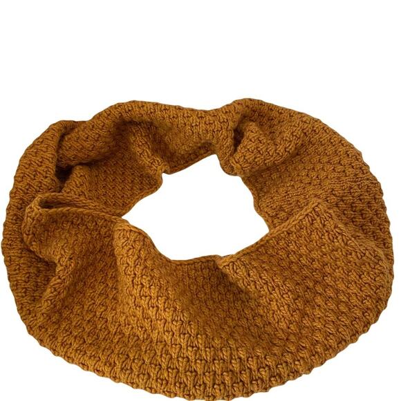 Saks Fifth Avenue black label infinity scarf crochet chunky knit wool blend boho - Picture 4 of 7